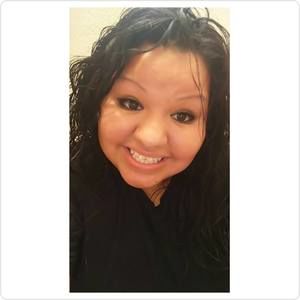 Meet your Posher, Deeanna