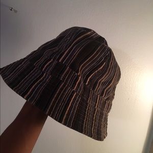 Striped corduroy bucket hat