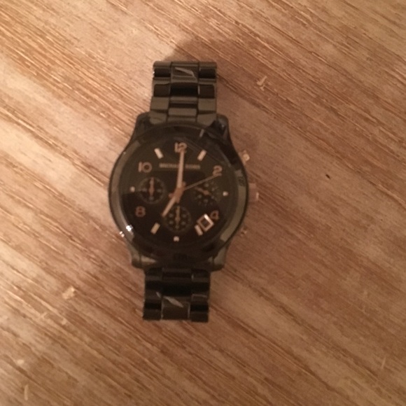Black Michael kors watch
