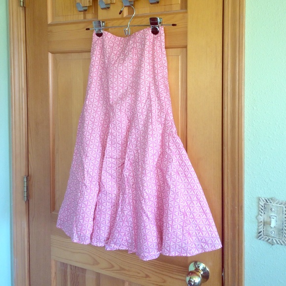 Gap-adorable flared skirt