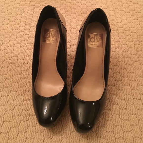 Black and metal dolce vita shoes