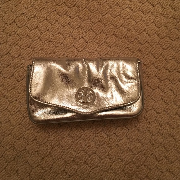 Silver Tory burch bag