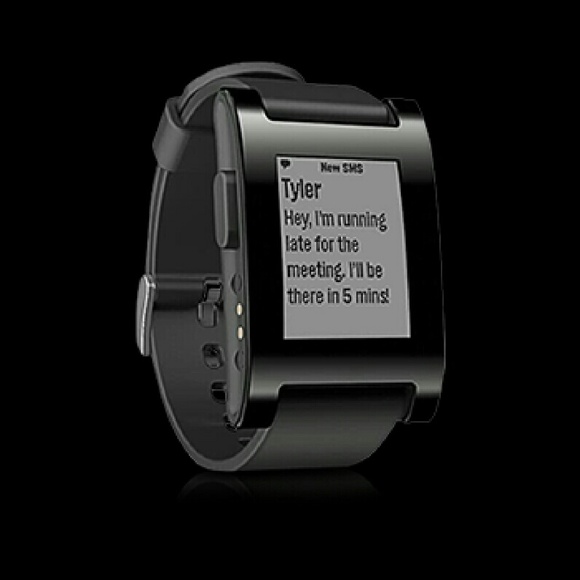 PEEBLE FITNESS WATCH
