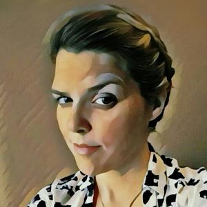 Meet your Posher, Brooke