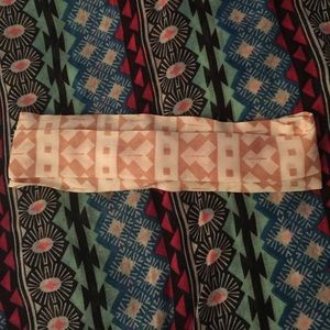 NWOT J. Crew Headband Aztec/Boho, tan & white.