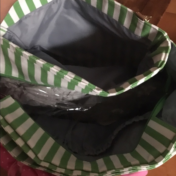 Diaper bag - Picture 2 of 3