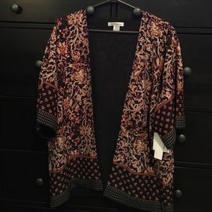 Never worn Liz Claiborne kimono
