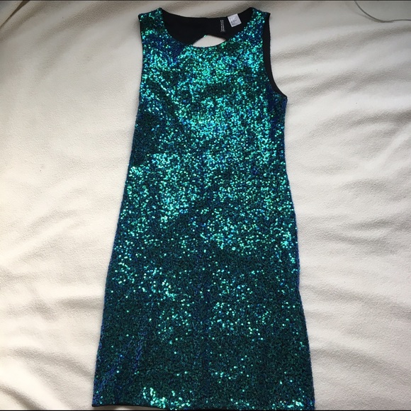 H&M body con dress