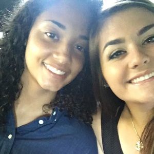 Meet your Posher, Abby