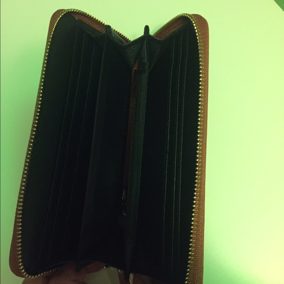 Wallet - Picture 2 of 2