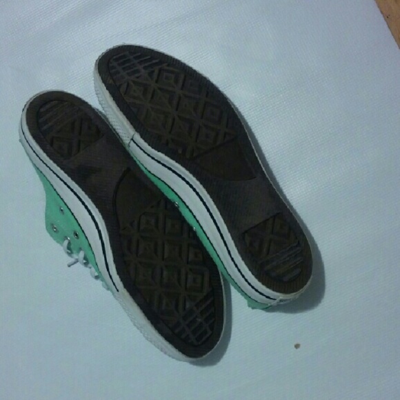 Mint green converse - Picture 3 of 4