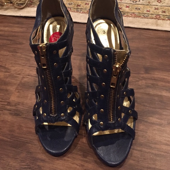 Navy Crisscrossed Heels