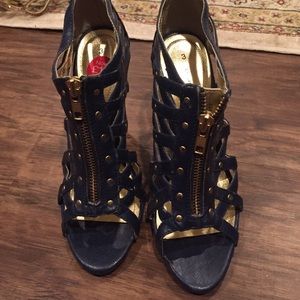 Navy Crisscrossed Heels