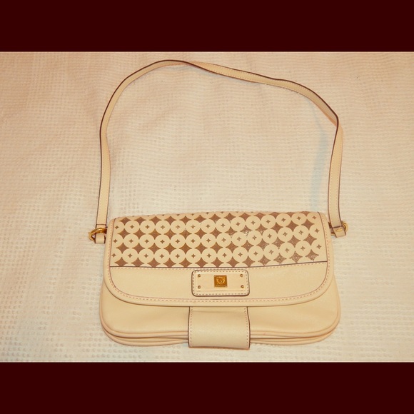 Anne Klein beige leather handbag - Picture 1 of 2