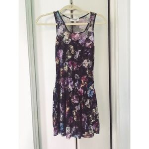 Charlotte Russe size XS beautiful floral dress