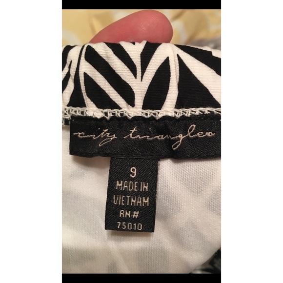 City Triangles Black and White Sundress. - Picture 3 of 3