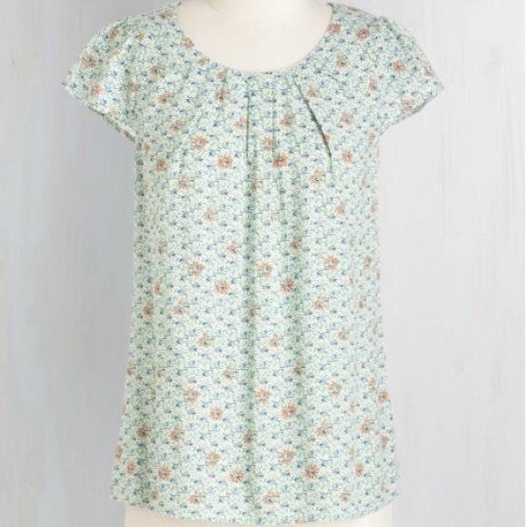ModCloth floral short-sleeve top