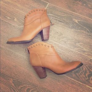 B. Makowski Leather Booties