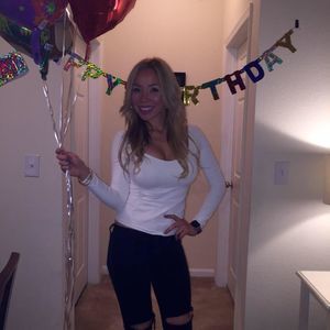 Meet your Posher, Zulay