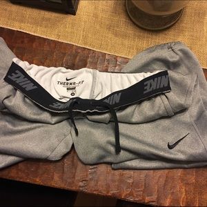 Nike Grey Sweatpants Cuff/Flare Leg Size Medium