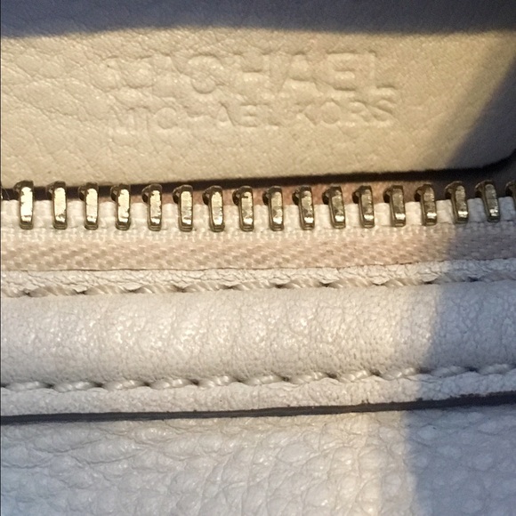 Michael Kors handbag - Picture 4 of 4