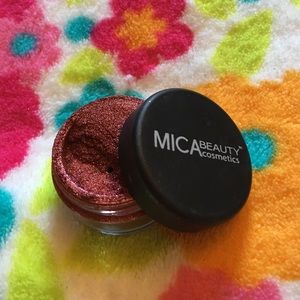 Mica Beauty Cosmetics - Shimmer Powder 💋