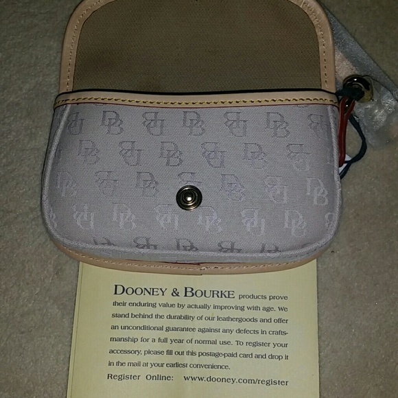 Wristlet - Picture 4 of 4