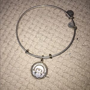 Irish Claddagh Alex and Ani bracelet