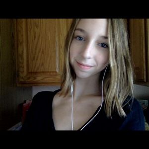 Meet your Posher, Lucy