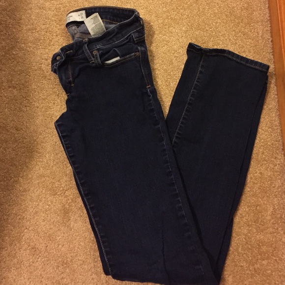 Abercrombie and Fitch size 4L jeans