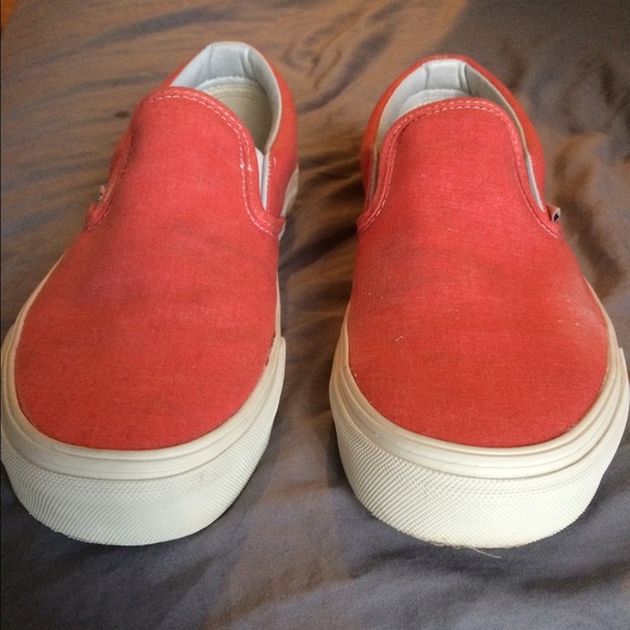 VANS Classic Slip-On.
