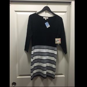 Black, gray, and off white long sleeve dress