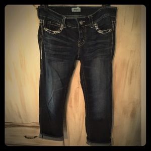 Daytrip Virgo dark denim capris