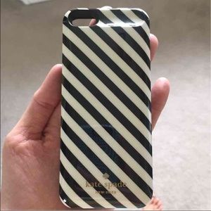 Kate Spade Charging Phone Case IPhone 5/5s