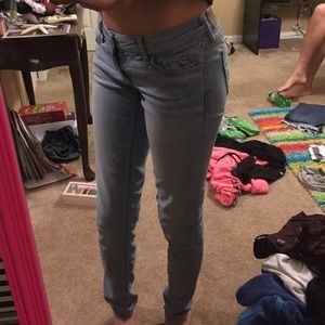 Hollister jeans
