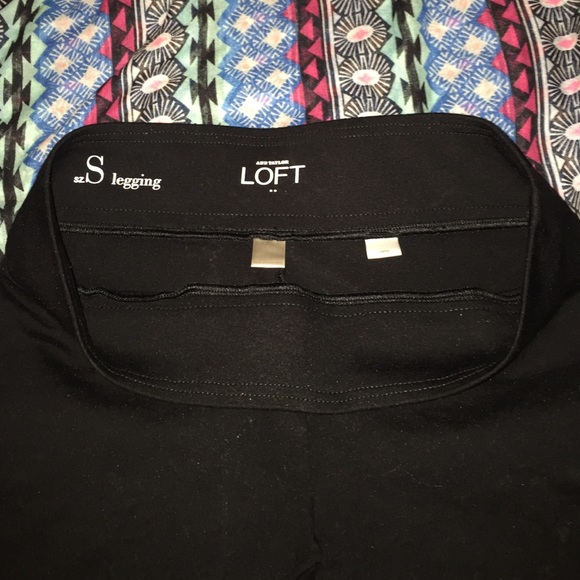 Like NEW Ann Taylor LOFT black legging/lined Sz S