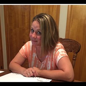 Meet your Posher, Dena