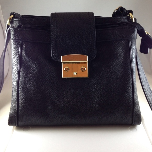 Merona Black Cross Body Purse. NEW. Excellent cond