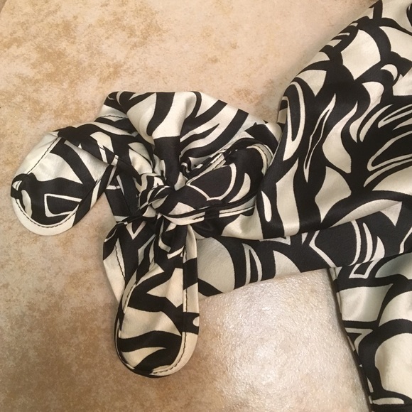 Satin top - Picture 4 of 4