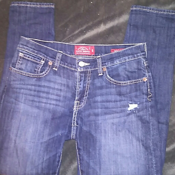 Perfect condition lucky skinny jeans.