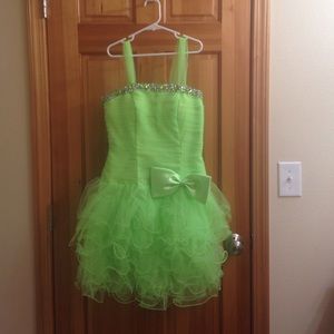 Sparkly green dress. Size xs Juniors