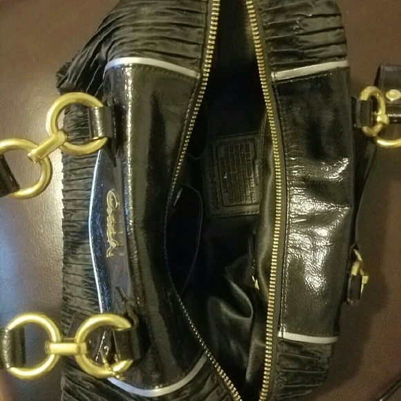 Coach Handbag - Picture 2 of 3