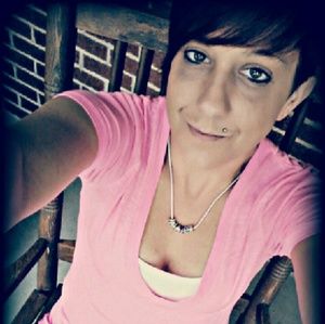 Meet your Posher, Ashleigh