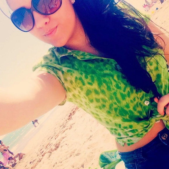 Meet your Posher, Cameron - Picture 1 of 1