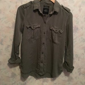American Eagle olive green button up