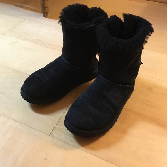 Ugg Boots - Picture 2 of 2