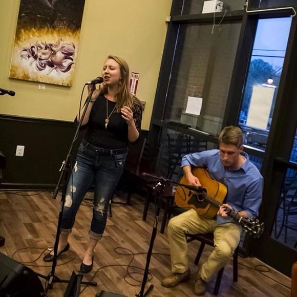 Meet your Posher, Brittney