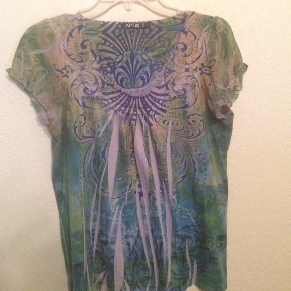 Apt 9 top with sheer sleeves