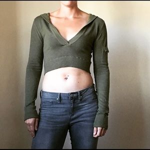 Sweater crop top