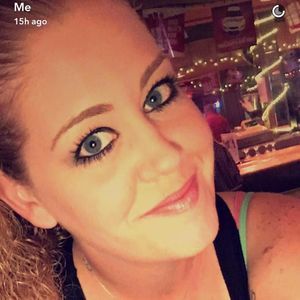 Meet your Posher, Alicia